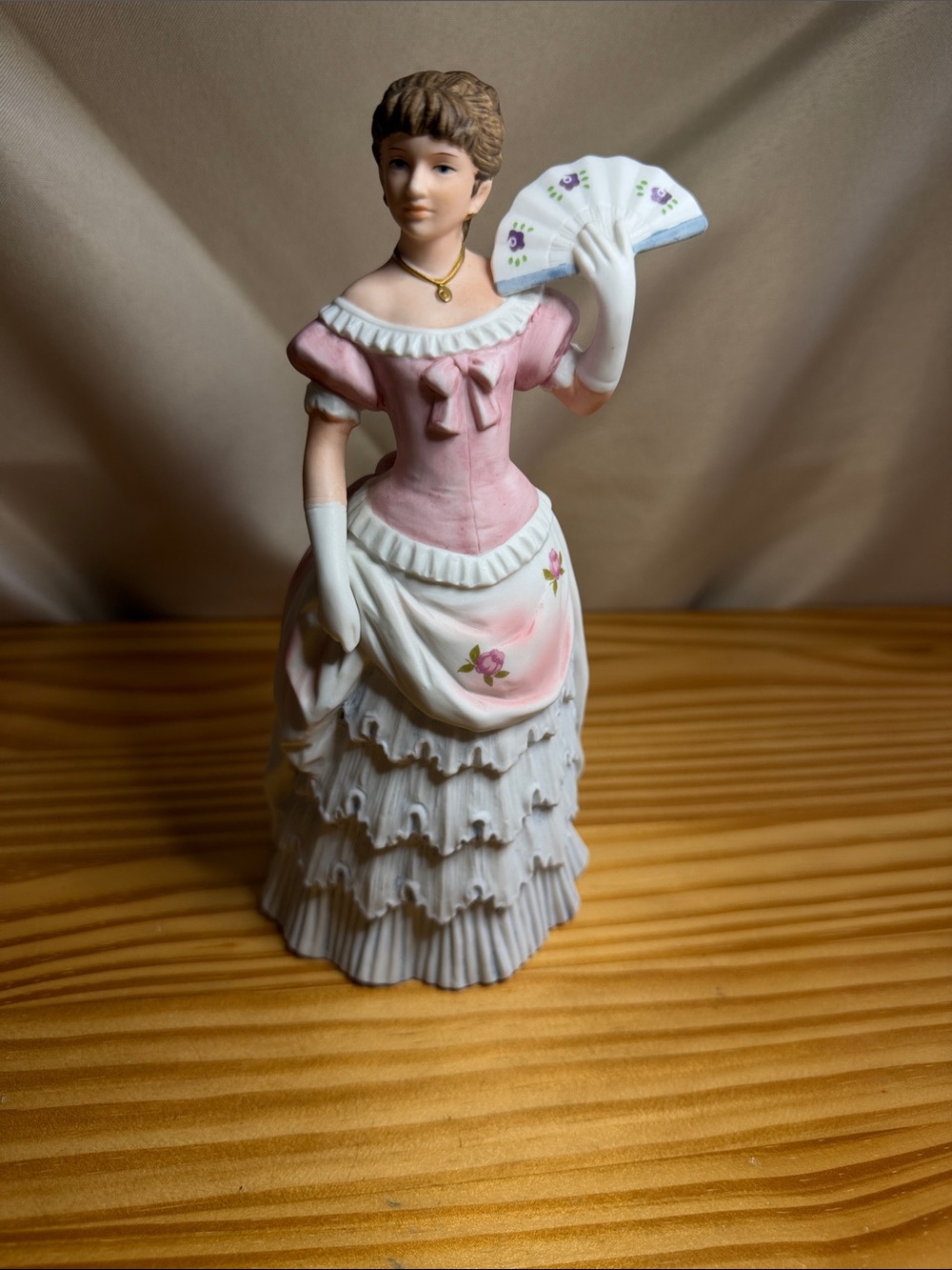 Vintage HOMCO Porcelain Figurine "Shall We Dance" Lady with Fan #1421